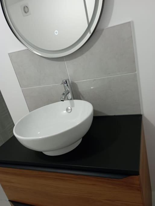 Apartament Cosy Bellamy Angoulême Zewnętrze zdjęcie